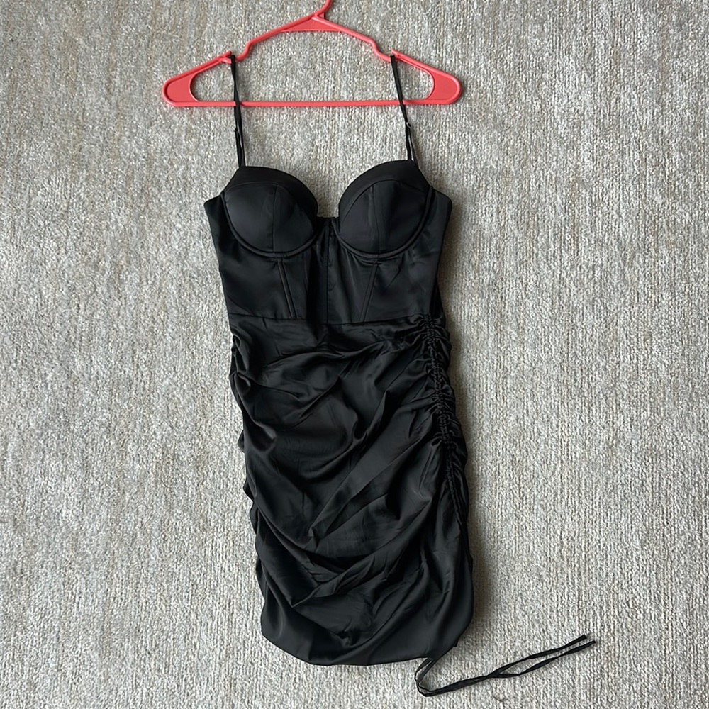 Oh Polly Black Bodycon Mini Dress Sweetheart Neckline